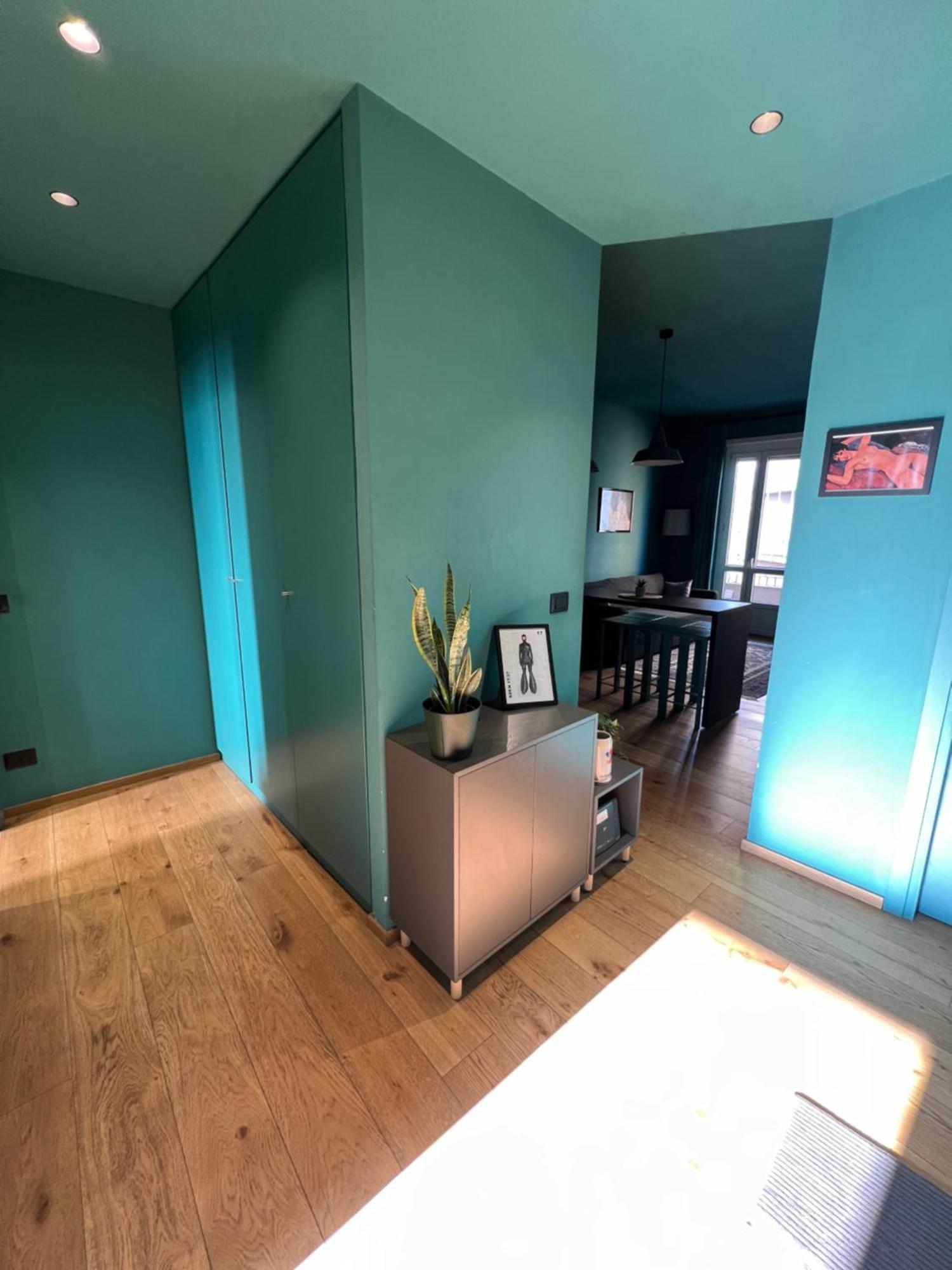 Room With Private Balcony On The Dora River Turin Exterior foto